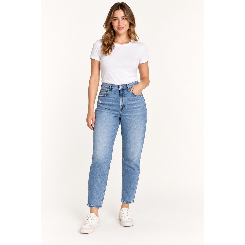 American Eagle Mom Jean High Rise Medium Wash Distressed Denim Blue Pants 16